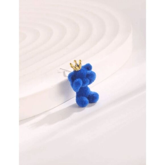 Plush Prince Bear Stud Earring - Picture 6 of 7
